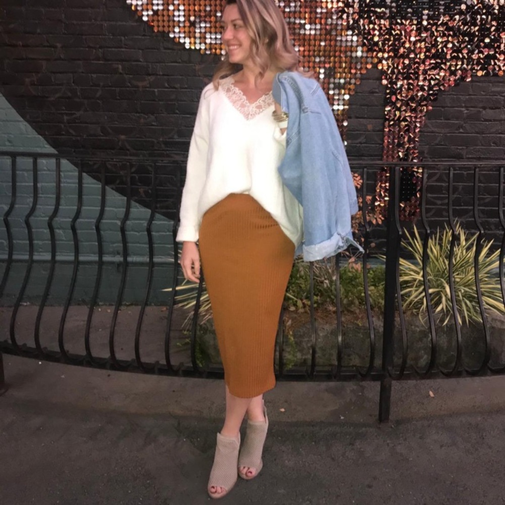 Used Camel Basic Plain Stretchy Ribbed Knit Split… - image 6